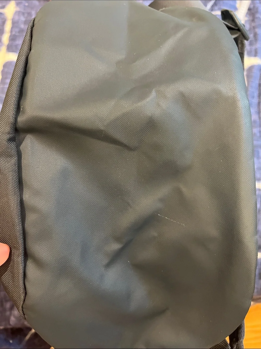 Under Armour there flaw